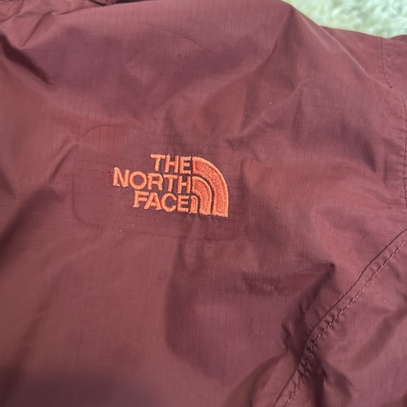 North Face Rain Jacket - Medium - Picture 5 of 6